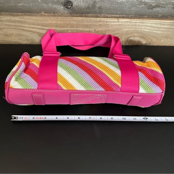 The Sak Rainbow Colors Knit Woven Pink Purse Hand Bag 10 Year Anniversary - Picture 8 of 10
